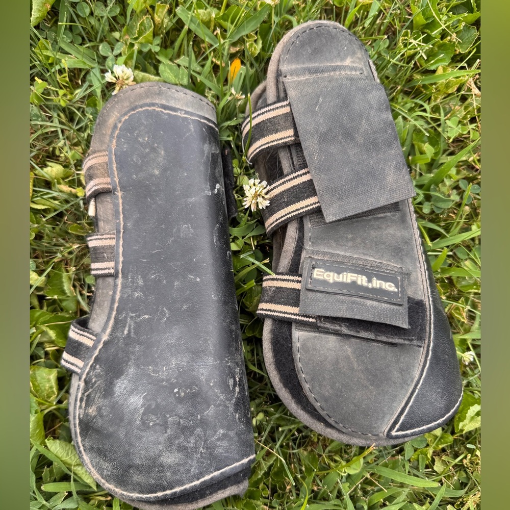 Equifit open front boots